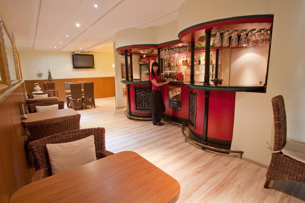 Penzion Gremium Hotel Bratislava Exterior photo
